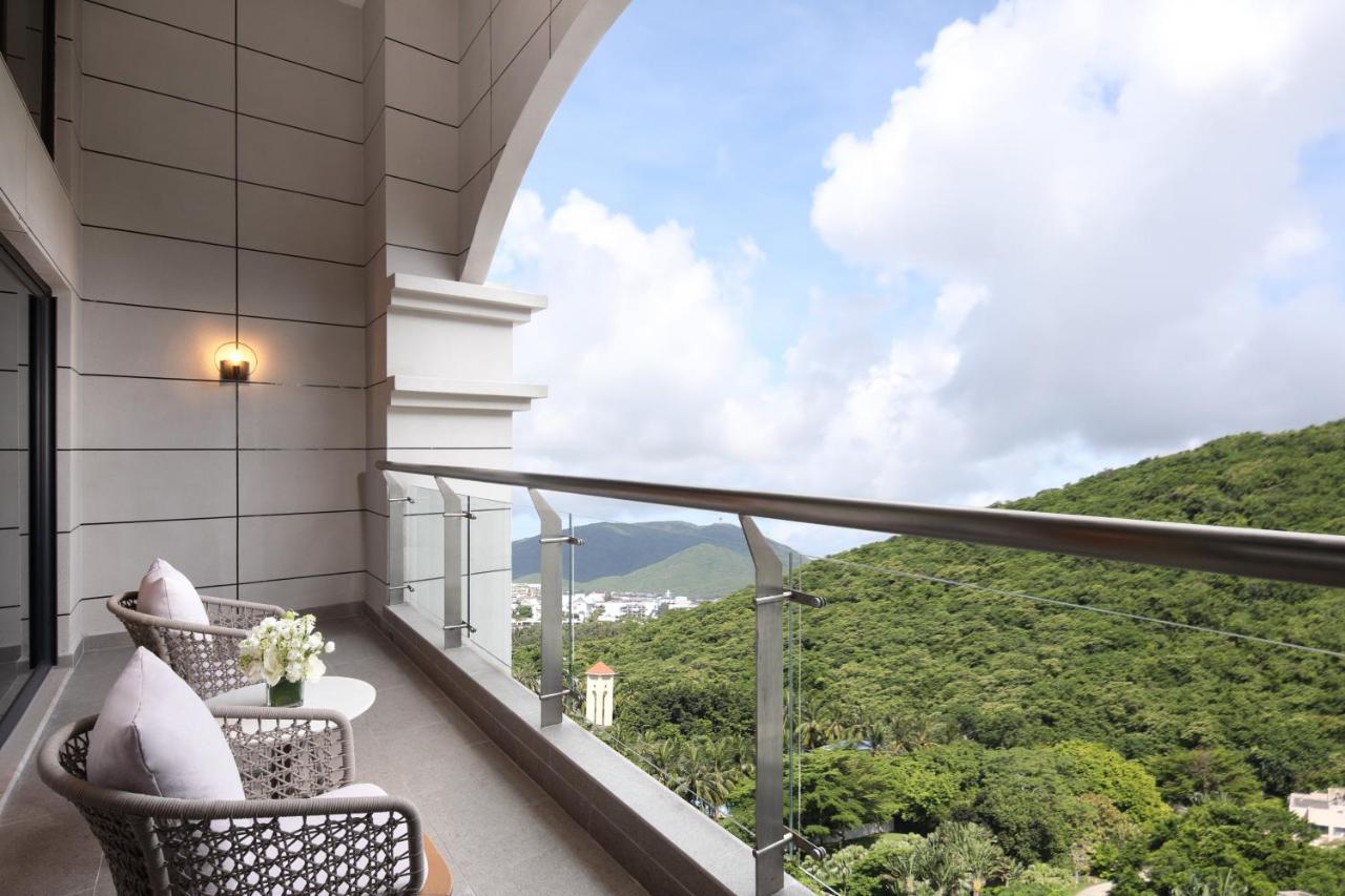 Holiday Inn & Suites Sanya Yalong Bay Exterior foto